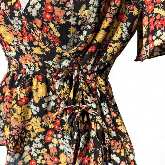 Madewell Black Floral Wrap Blouse Women's XXS Tie Waist Peplum Cottagecore Top - Picture 4 of 7